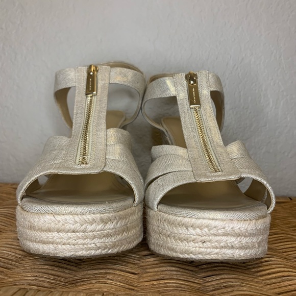 Michael Michael Kors Berkeley Gold Shimmer Linen Zip Up Wedges Size 10 - Picture 7 of 9
